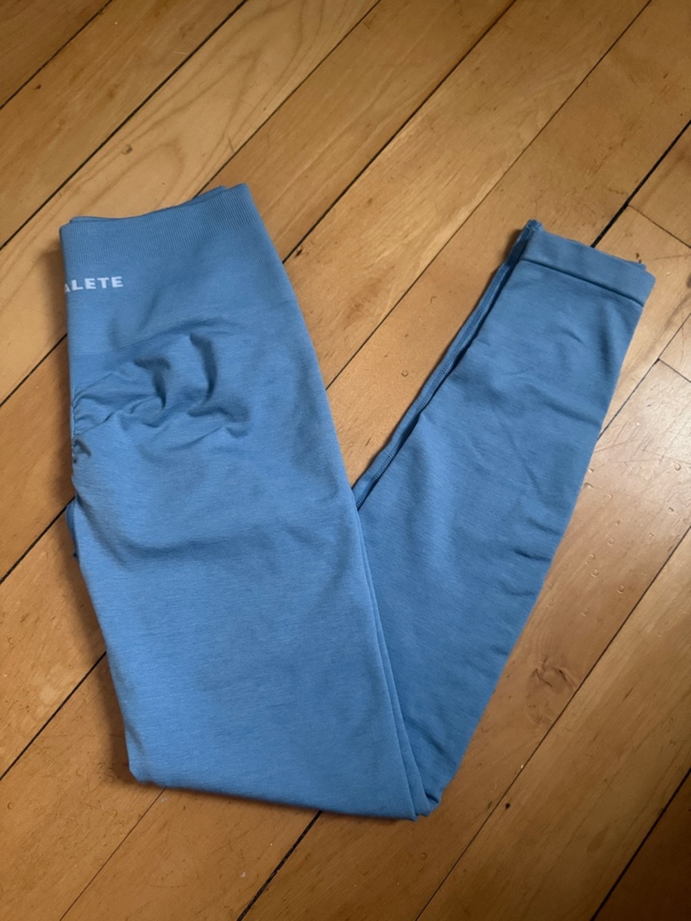 Alphalete High Rise  Leggings